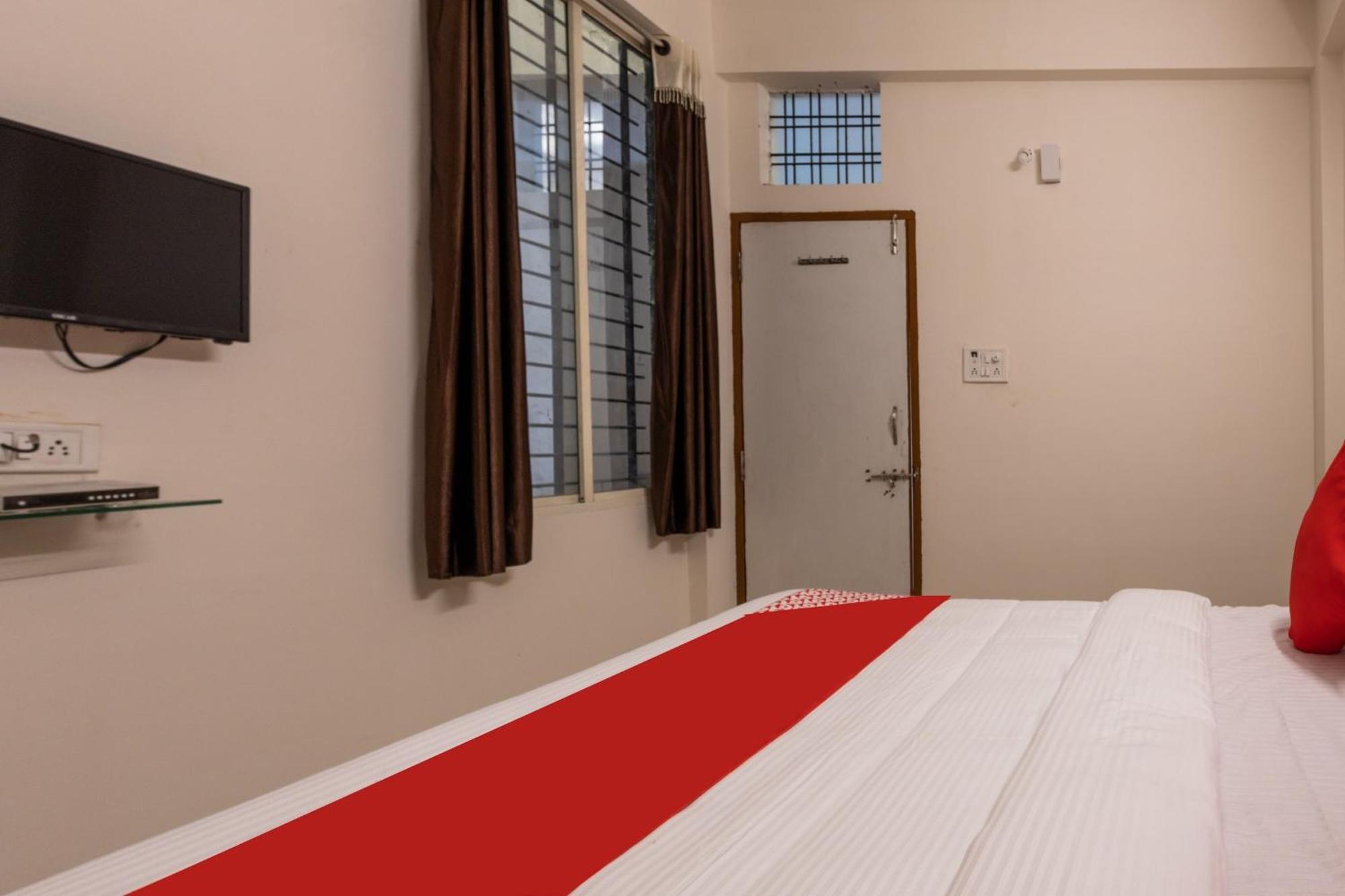 Hotel O Ocean Pearl Indore Exteriör bild